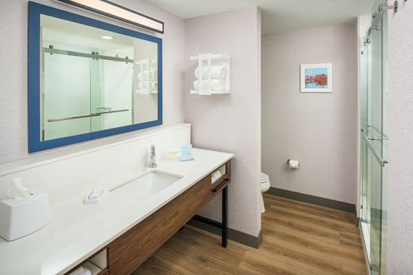  - Hampton Inn Blue Ridge