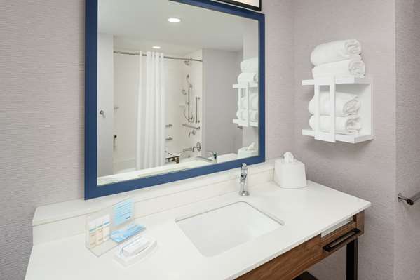  - Hampton Inn Blue Ridge