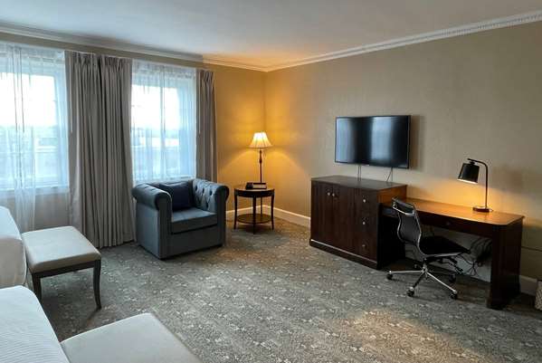  - Americus Hotel Allentown