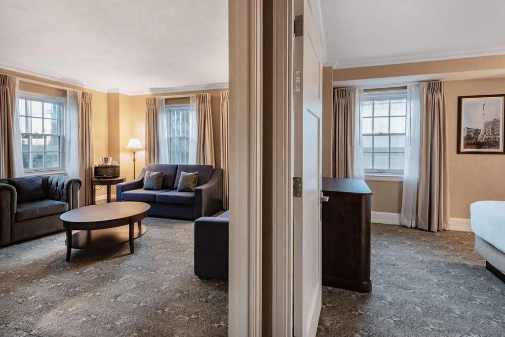 THE AMERICUS HOTEL, TRADEMARK COLLE-guestroom-Guest Room,Suite,On-Site.jpg