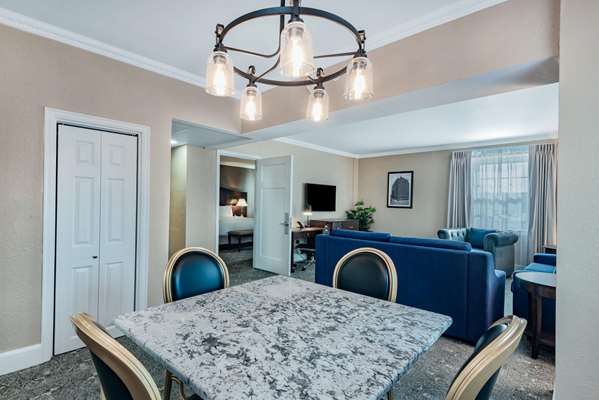 Suite - Americus Hotel Allentown