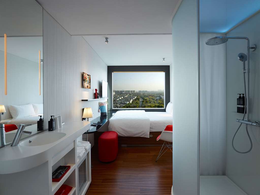 YATI BY ARTYZEN HONGQIAO SHANG-guestroom-Guest Room,Bathroom,On-Site.jpg