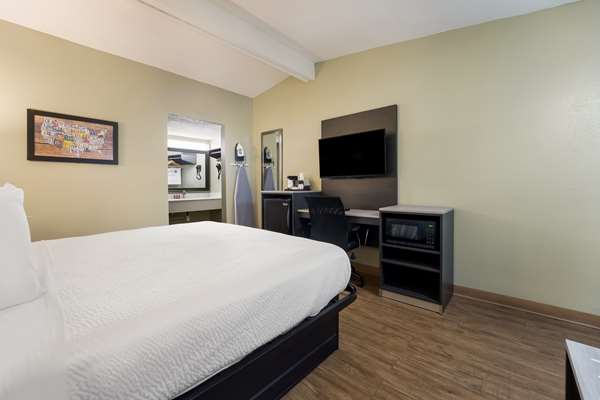  - SureStay Hotel by Best Western Columbus
