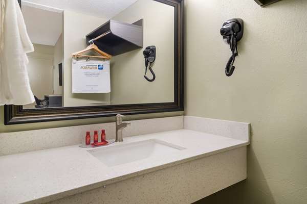  - SureStay Hotel by Best Western Columbus