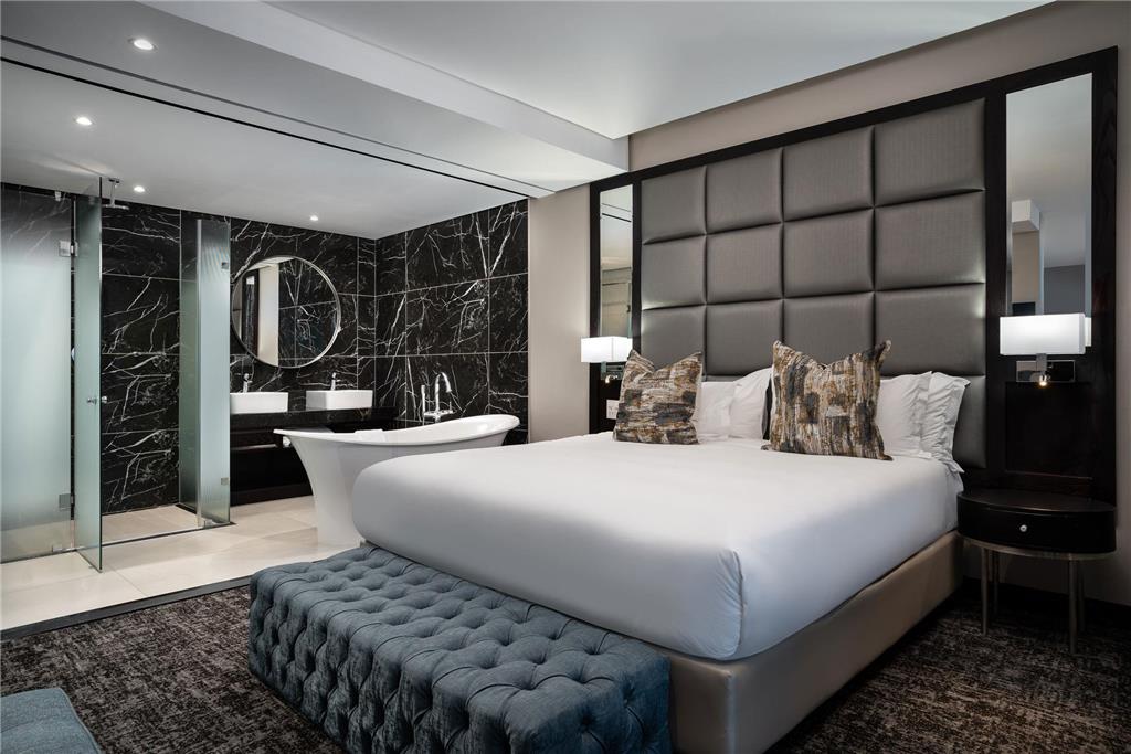 PREMIER HOTEL UMHLANGA-guestroom-Guest Room,Suite,On-Site.jpg