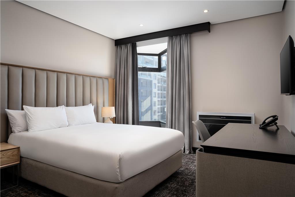 PREMIER SPLENDID INN UMHLANGA-guestroom-Guest Room,On-Site.jpg