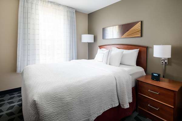 Suite - Sonesta Simply Suites Renton