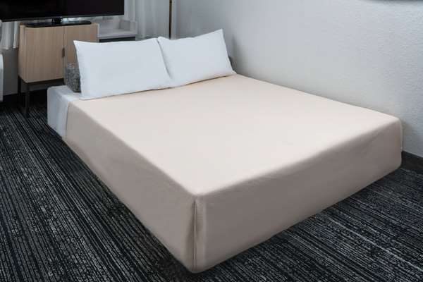  - Sonesta Simply Suites Falls Church