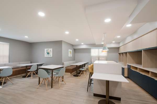  - Sonesta Simply Suites Falls Church