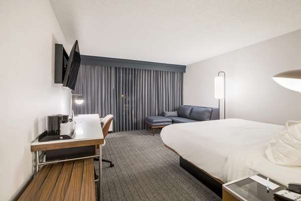  - Sonesta Select Hotel Chandler - I-10, Exit 159