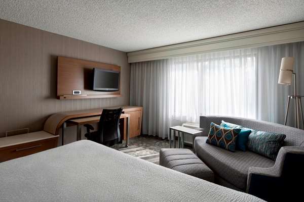  - Sonesta Select Hotel Downtown Tempe