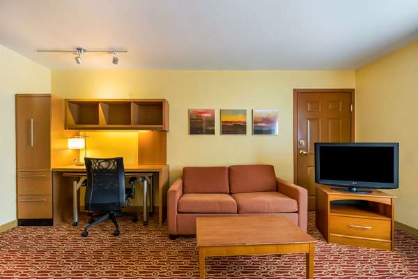 Suite - Sonesta Simply Suites Novi - I-96, Exit 162