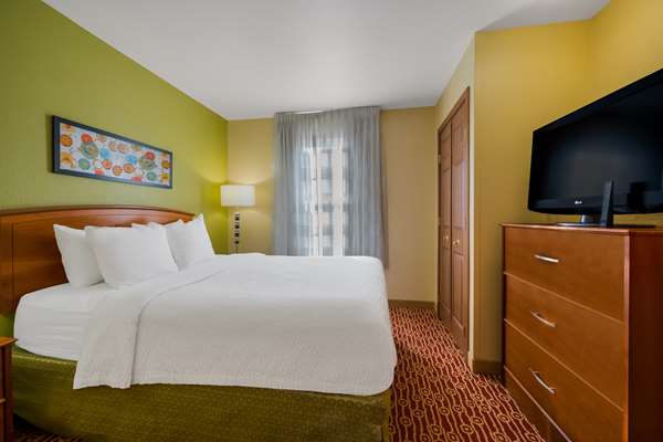 Suite - Sonesta Simply Suites Novi - I-96, Exit 162