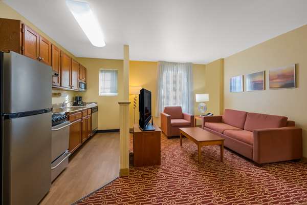 Suite - Sonesta Simply Suites Novi - I-96, Exit 162