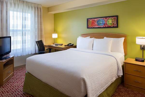 Suite - Sonesta Simply Suites Novi - I-96, Exit 162