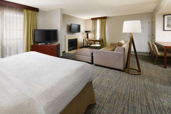  - Sonesta ES Suites Albuquerque - I-40, Exit 160