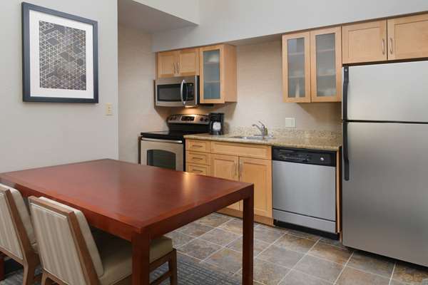  - Sonesta ES Suites Albuquerque - I-40, Exit 160