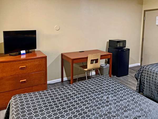  - Rodeway Inn University Sacramento