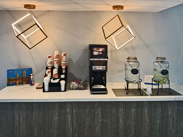 Amenities - Rodeway Inn University Sacramento