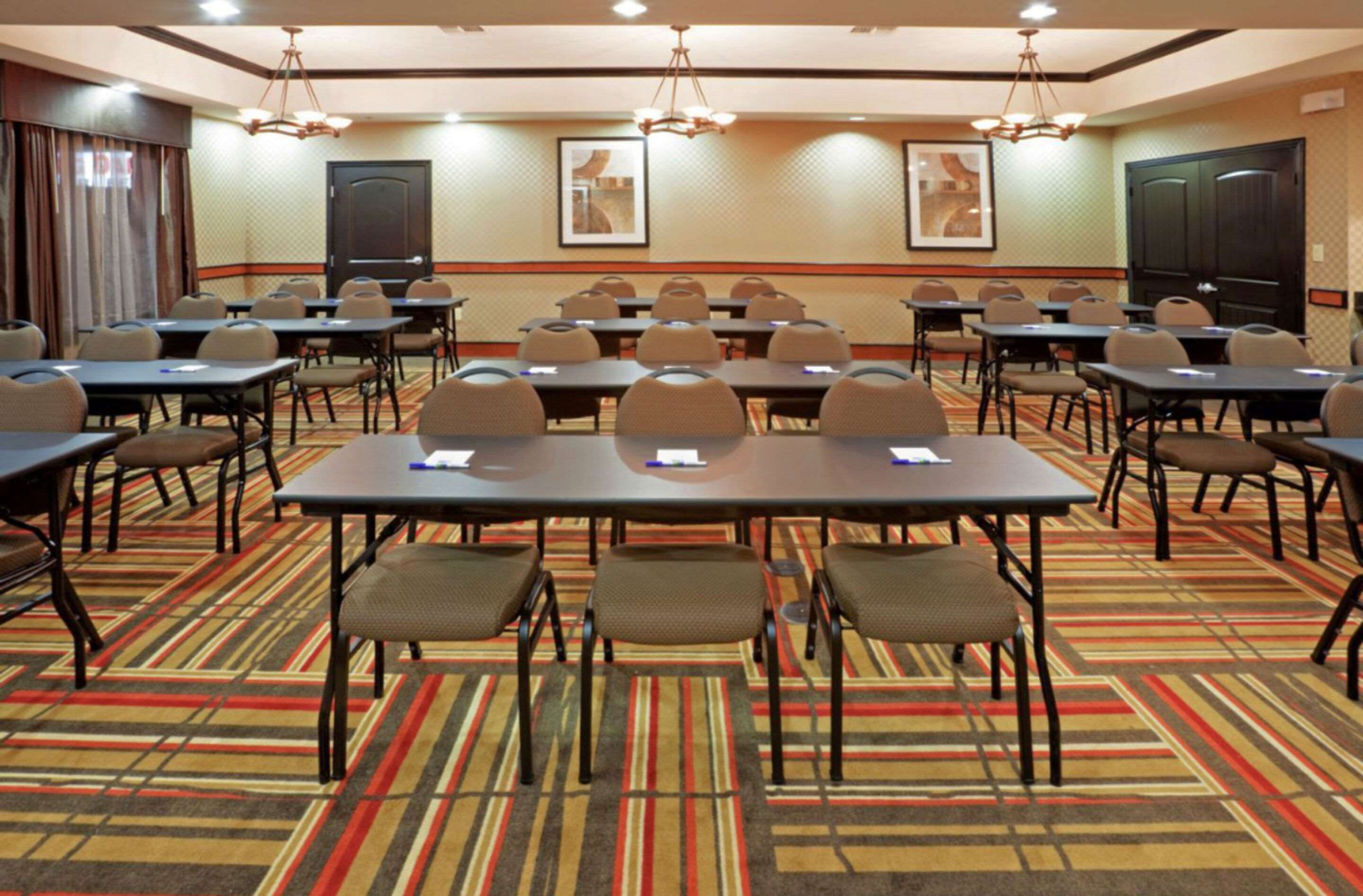 Meeting room | Comfort Inn & Suites Dallas Medical - Market Center