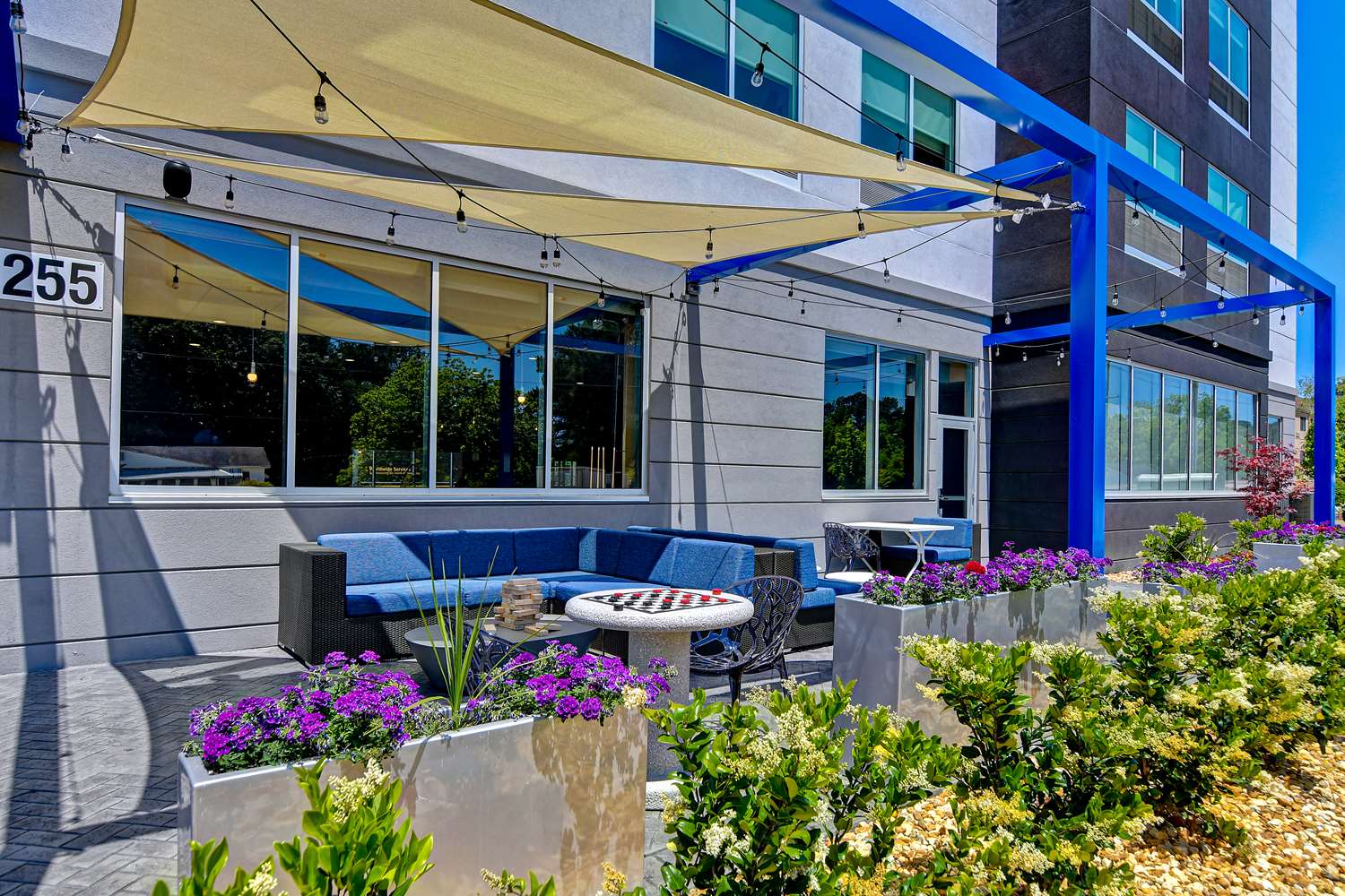 Tru by Hilton Hotel Rocky Mount I95, Exit 138, NC See Discounts