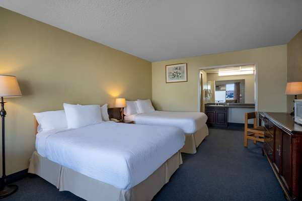  - Thriftlodge North Regina