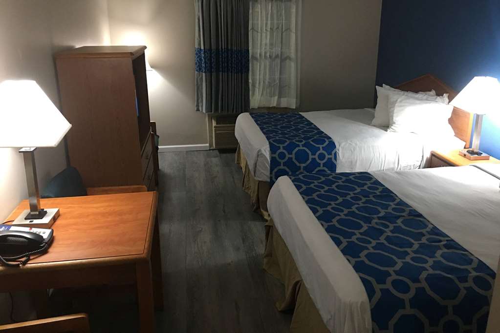 BAYMONT BY WYNDHAM ADAIRSVILLE-guestroom-Guest Room,On-Site.jpg