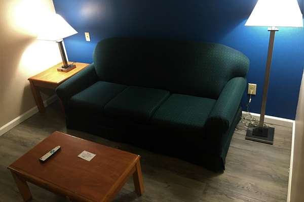  - Baymont Inn & Suites Adairsville - I-75, Exit 306