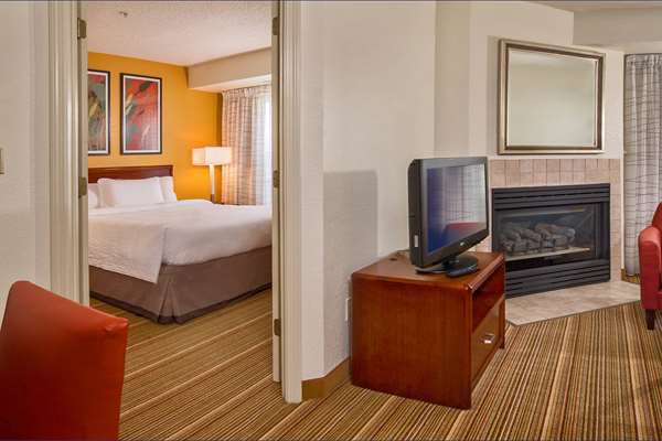 Suite - Sonesta ES Suites Charlottesville