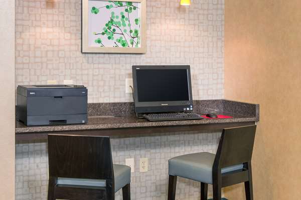 Conference Area - Sonesta ES Suites Charlottesville