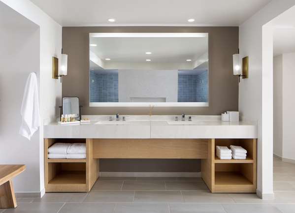 Suite - Royal Sonesta Kauai Resort Lihue