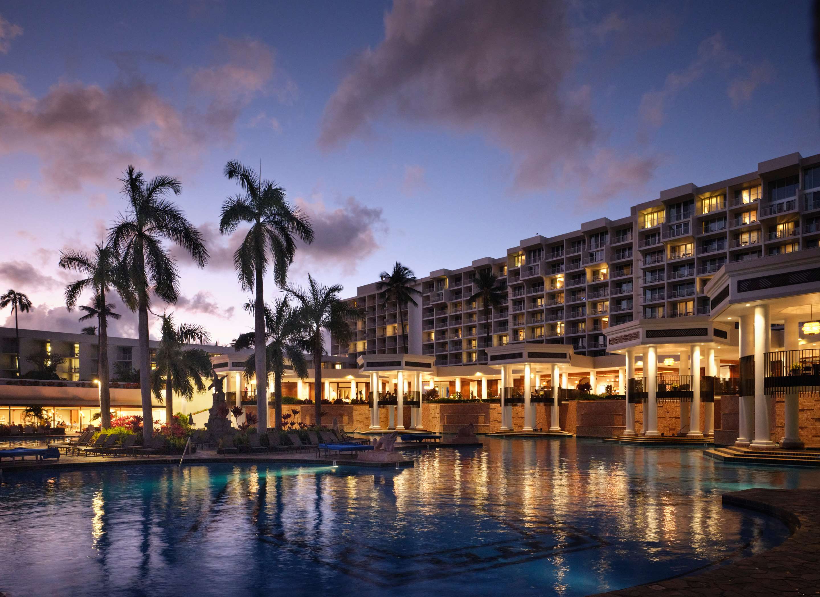 TRS Kauai Exterior Outdoor Pool Twilight