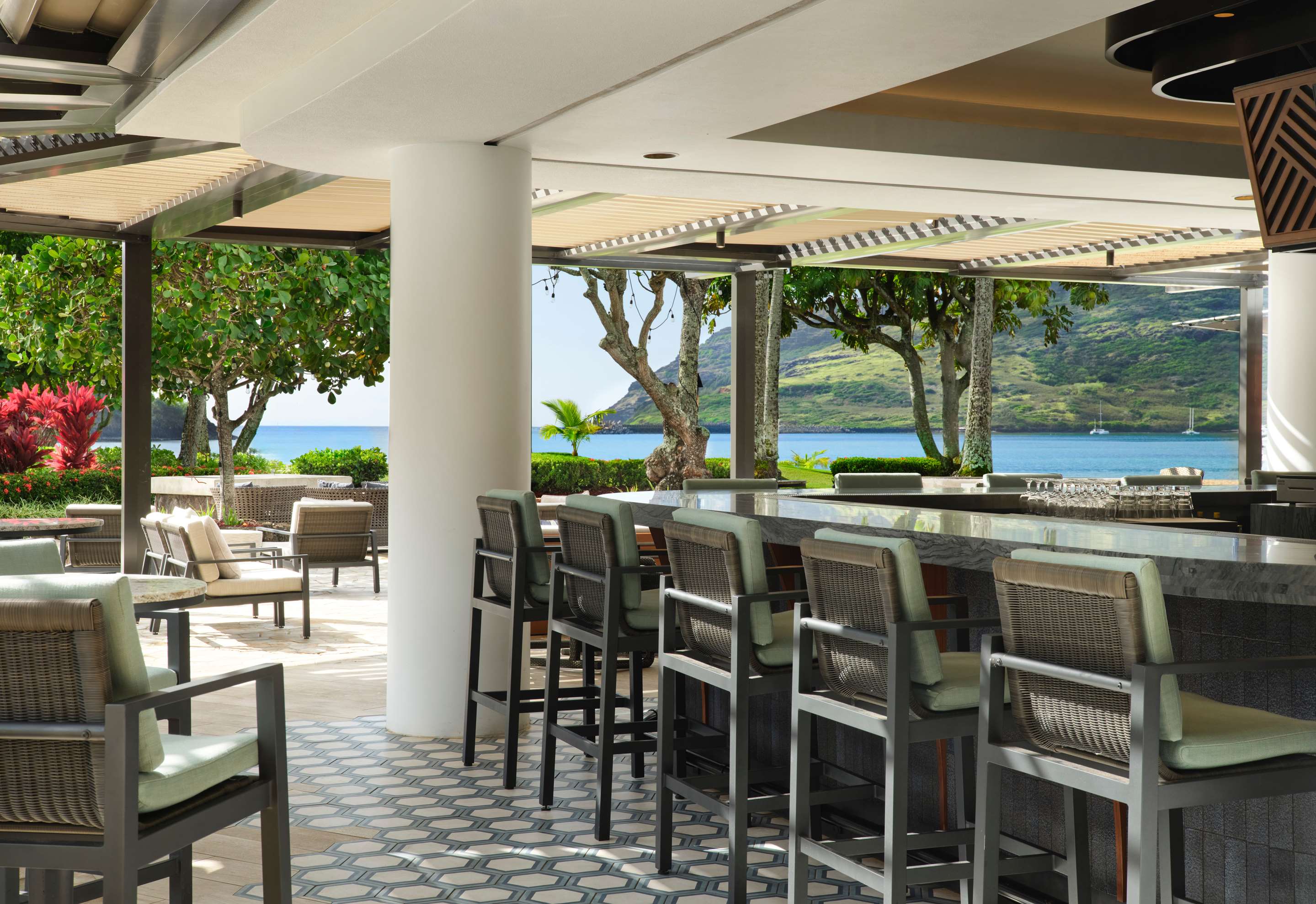 TRS Kauai Dining Kai's Bar | The Royal Sonesta Kaua'i Resort Lihue