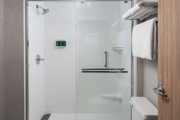 Suite - Sonesta Select Hotel Airport Nashville - I-40, Exit 216