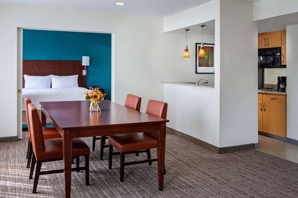 Suite - Sonesta ES Suites Market Center Dallas - I-35, Exit 433B