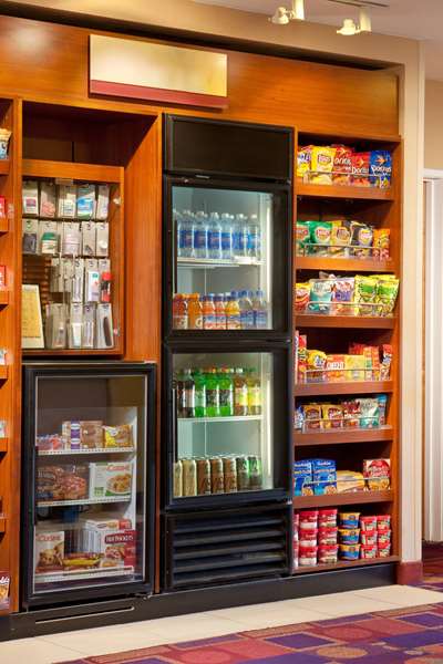  - Sonesta ES Suites Market Center Dallas - I-35, Exit 433B