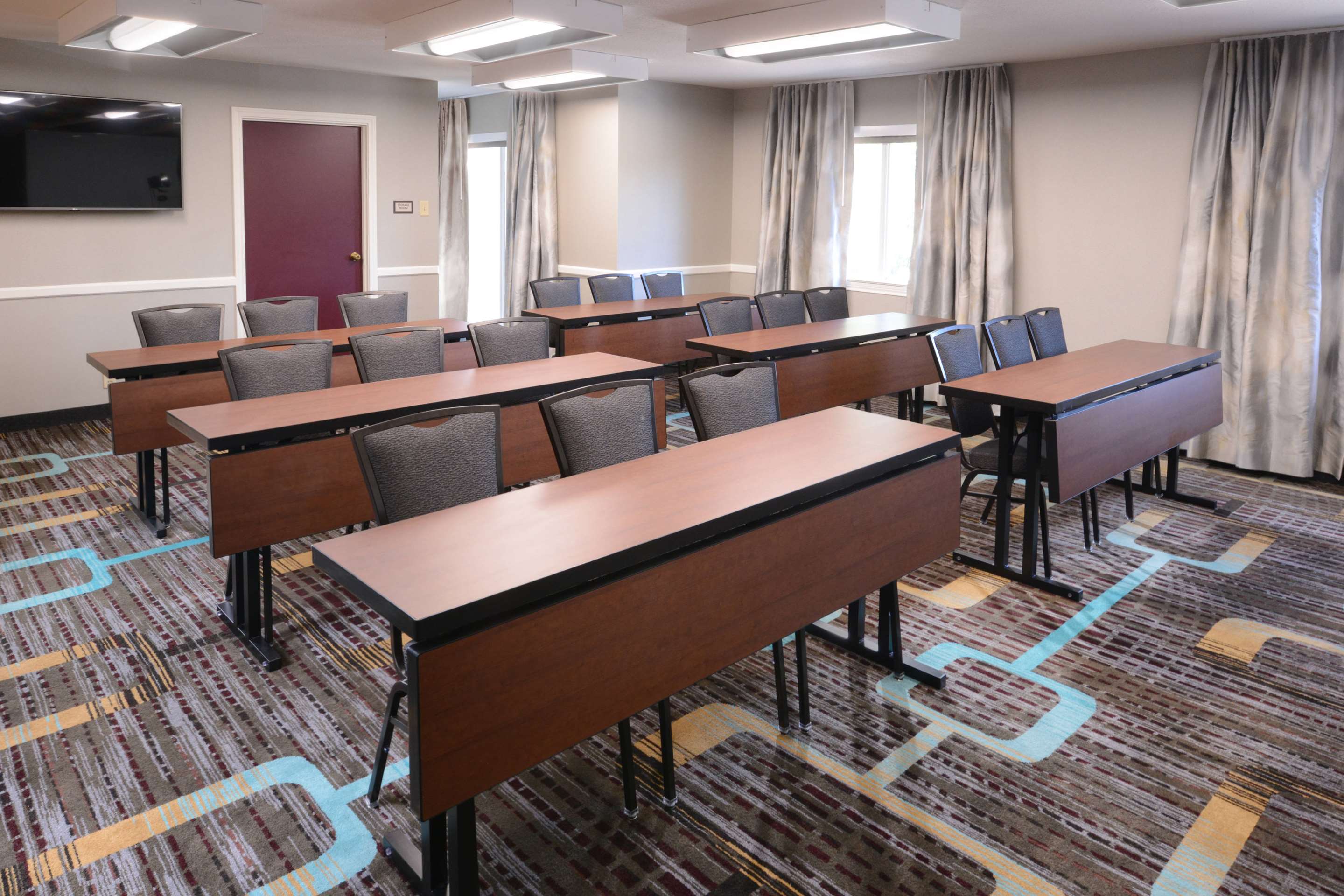 Meeting room classroom setup