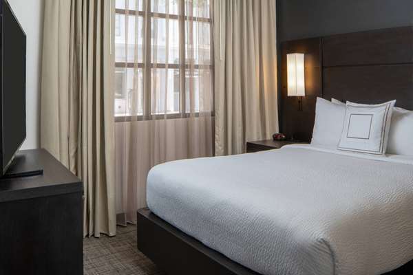 Suite - Sonesta ES Suites Convention Center New Orleans