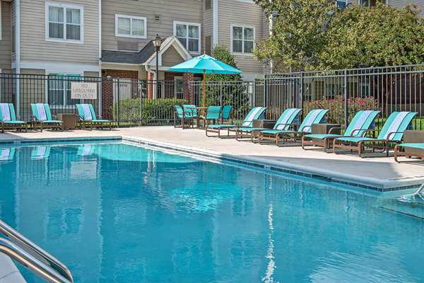 Pool - Sonesta ES Suites Airport Morrisville - I-40, Exit 284