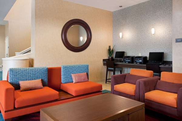  - Sonesta ES Suites Alamo San Antonio - I-37, Exit 141