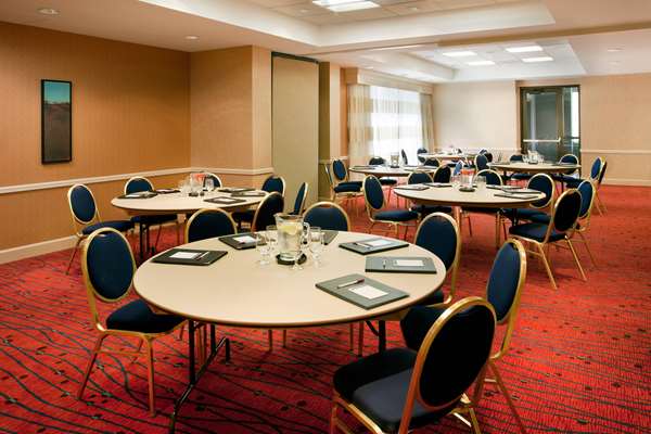  - Sonesta ES Suites Alamo San Antonio - I-37, Exit 141