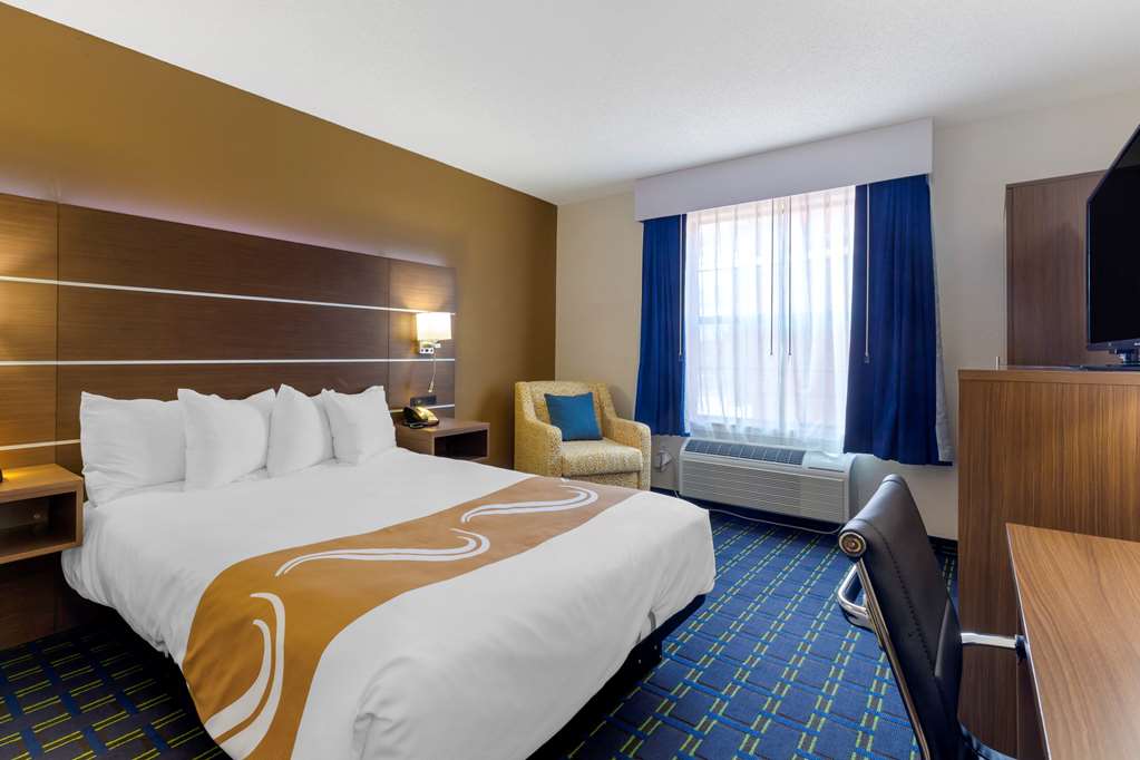 QUALITY INN LEE-guestroom-Guest Room,On-Site.jpg