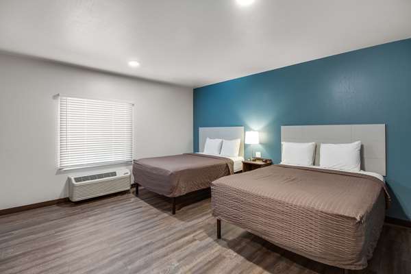  - WoodSpring Suites Airport Bakersfield