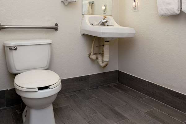  - Suburban Studios Mentor