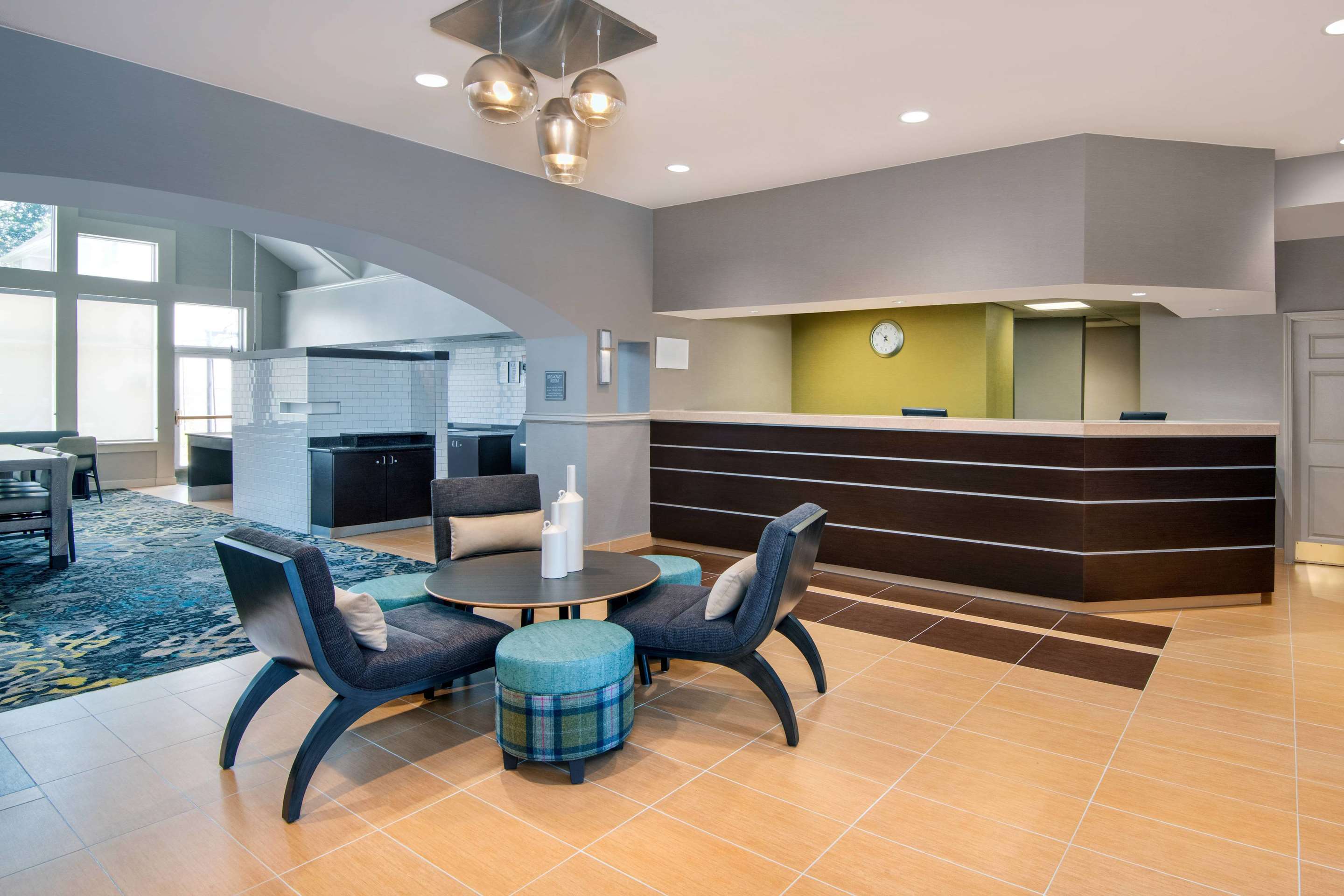 Front desk | Sonesta ES Suites Atlanta Kennesaw Town Center
