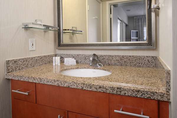 Suite - Sonesta ES Suites Central Expressway Dallas