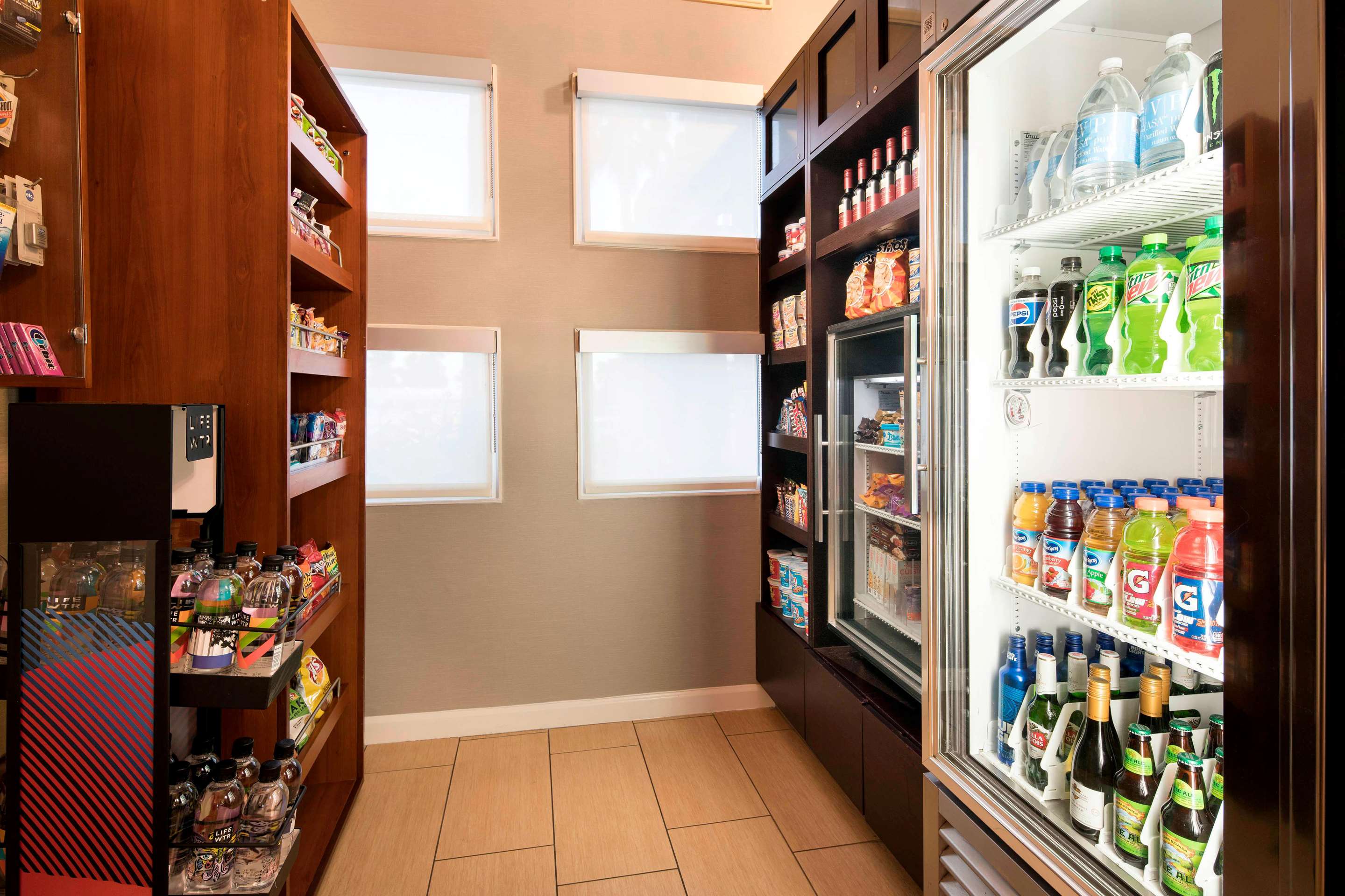 The Shoppe | Sonesta ES Suites Scottsdale Paradise Valley