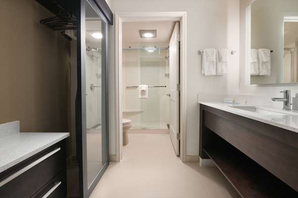 Suite - Sonesta ES Suites Richardson