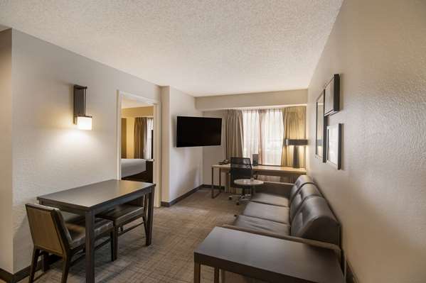 Suite - Sonesta ES Suites Richardson