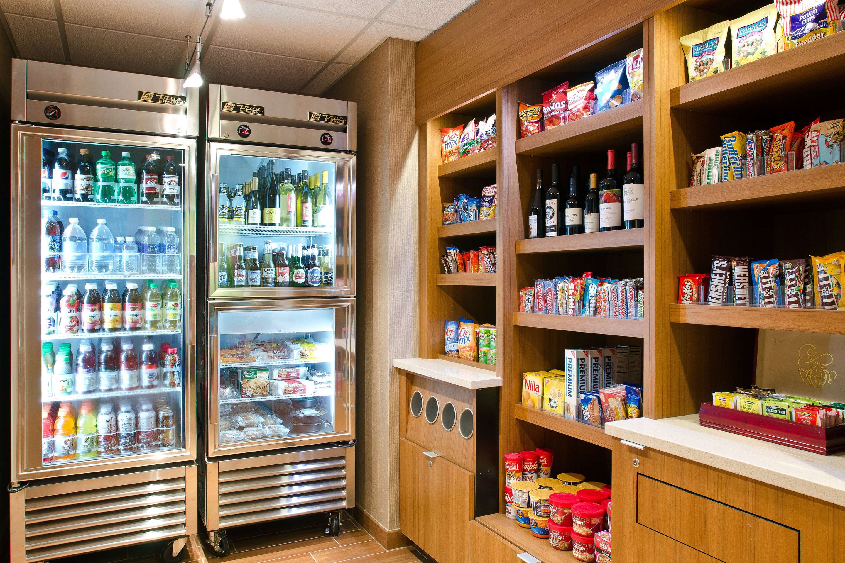 The Market | Sonesta Select Seattle Renton Suites